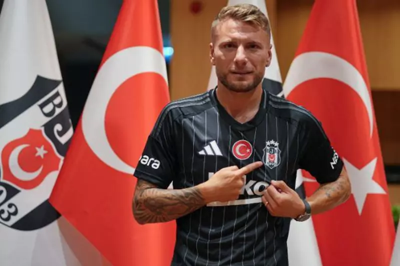 بشكتاش يُنهي عقد إيموبيلي بالتراضي بشكل احترافي