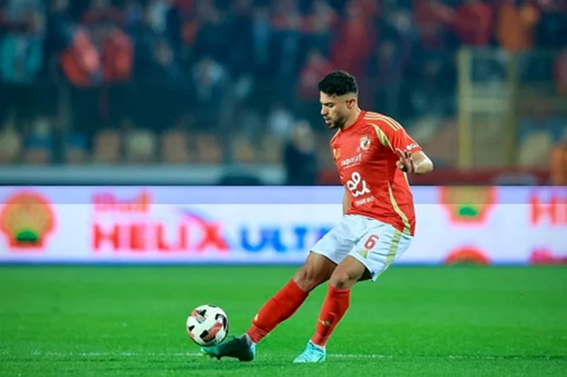 تمزق العضلة العانية: غياب ياسر إبراهيم عن مباراة فاركو وتأثيره على الأهلي