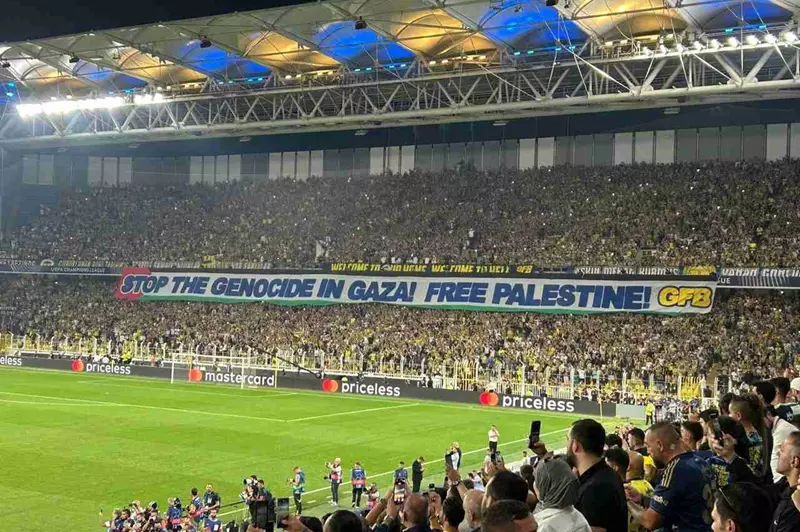 صرخة الإنسانية: فنربخشة تدعو لإنهاء الإبادة في غزة